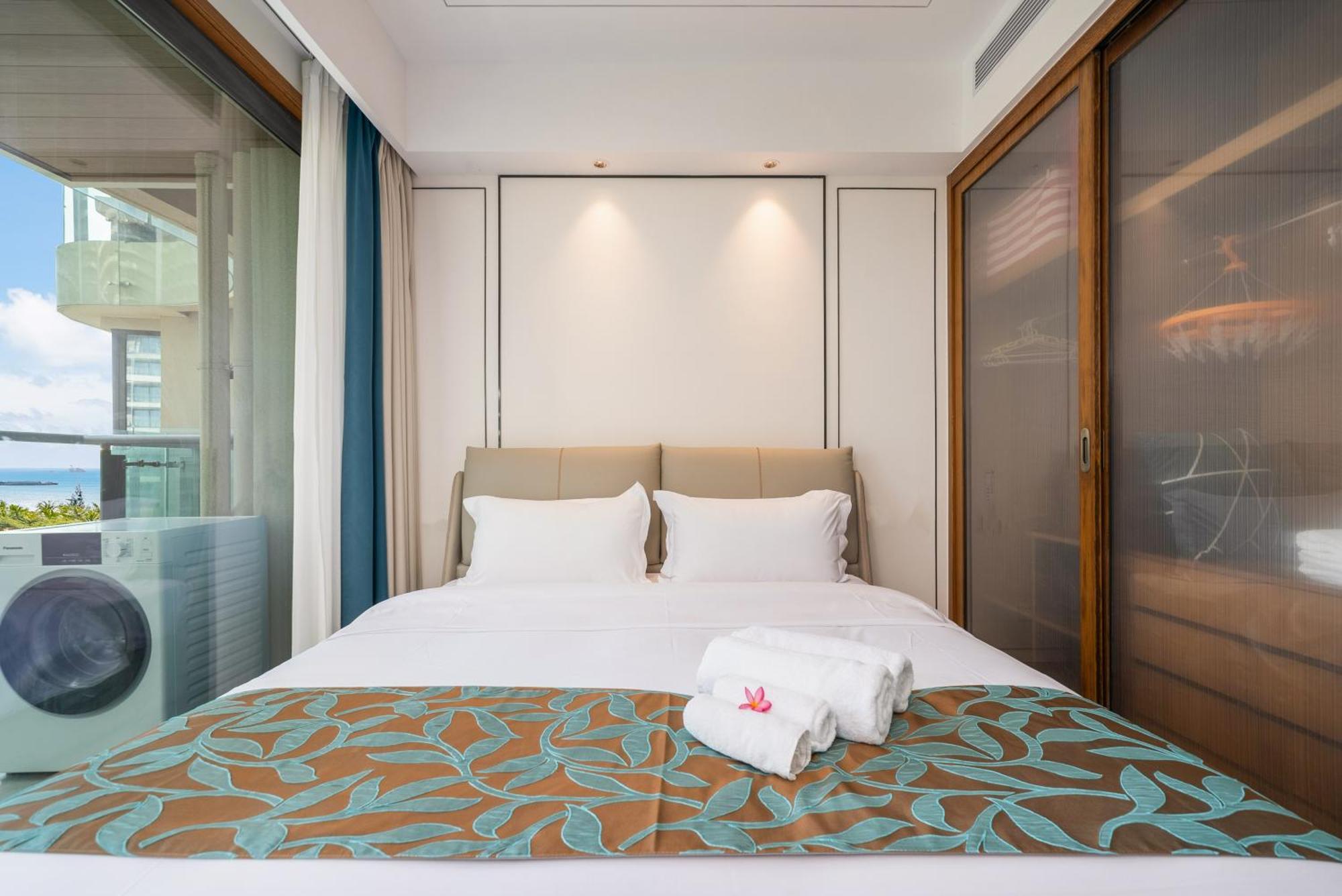 Puhai Sea View Apt By Hailan Tour At Sanya Yazhou Bay#Only 100 Meters To Beach And Sea Swimming Area מראה חיצוני תמונה