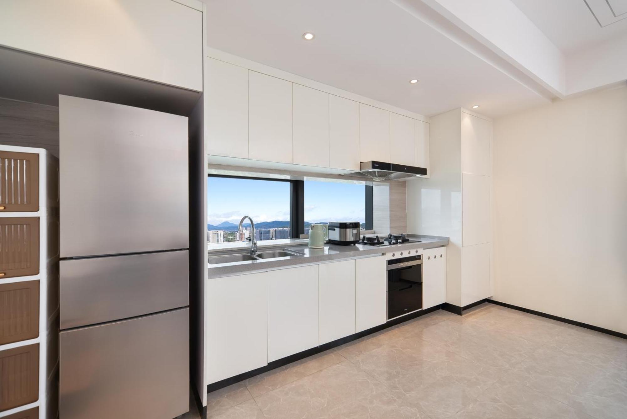 Puhai Sea View Apt By Hailan Tour At Sanya Yazhou Bay#Only 100 Meters To Beach And Sea Swimming Area מראה חיצוני תמונה