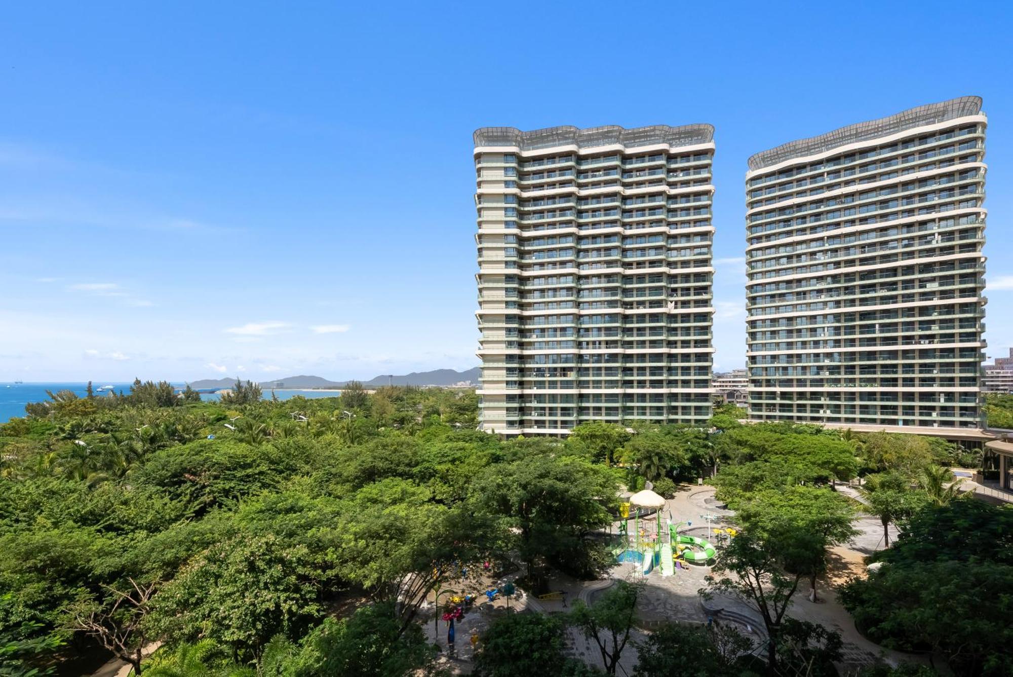 Puhai Sea View Apt By Hailan Tour At Sanya Yazhou Bay#Only 100 Meters To Beach And Sea Swimming Area מראה חיצוני תמונה