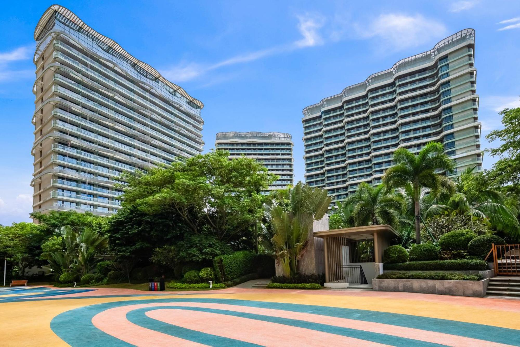 Puhai Sea View Apt By Hailan Tour At Sanya Yazhou Bay#Only 100 Meters To Beach And Sea Swimming Area מראה חיצוני תמונה